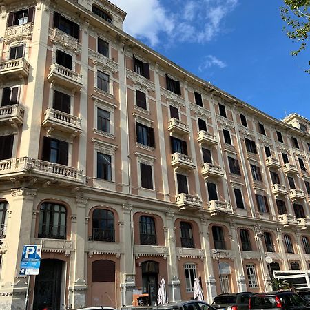 Blue Sea View Apartment Salerno Kültér fotó
